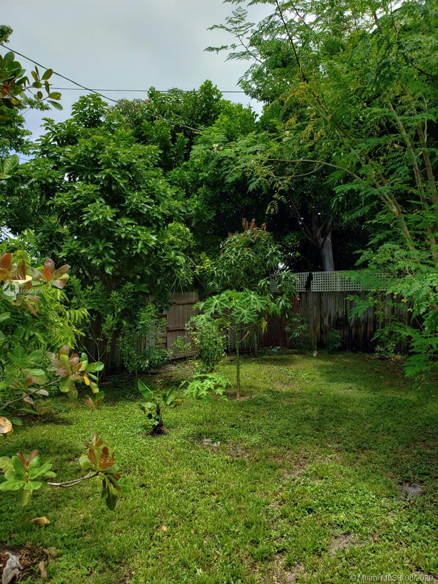 511 Brown Road Lantana, FL 33462 - Photo 16 of 26 Gallery Image 16