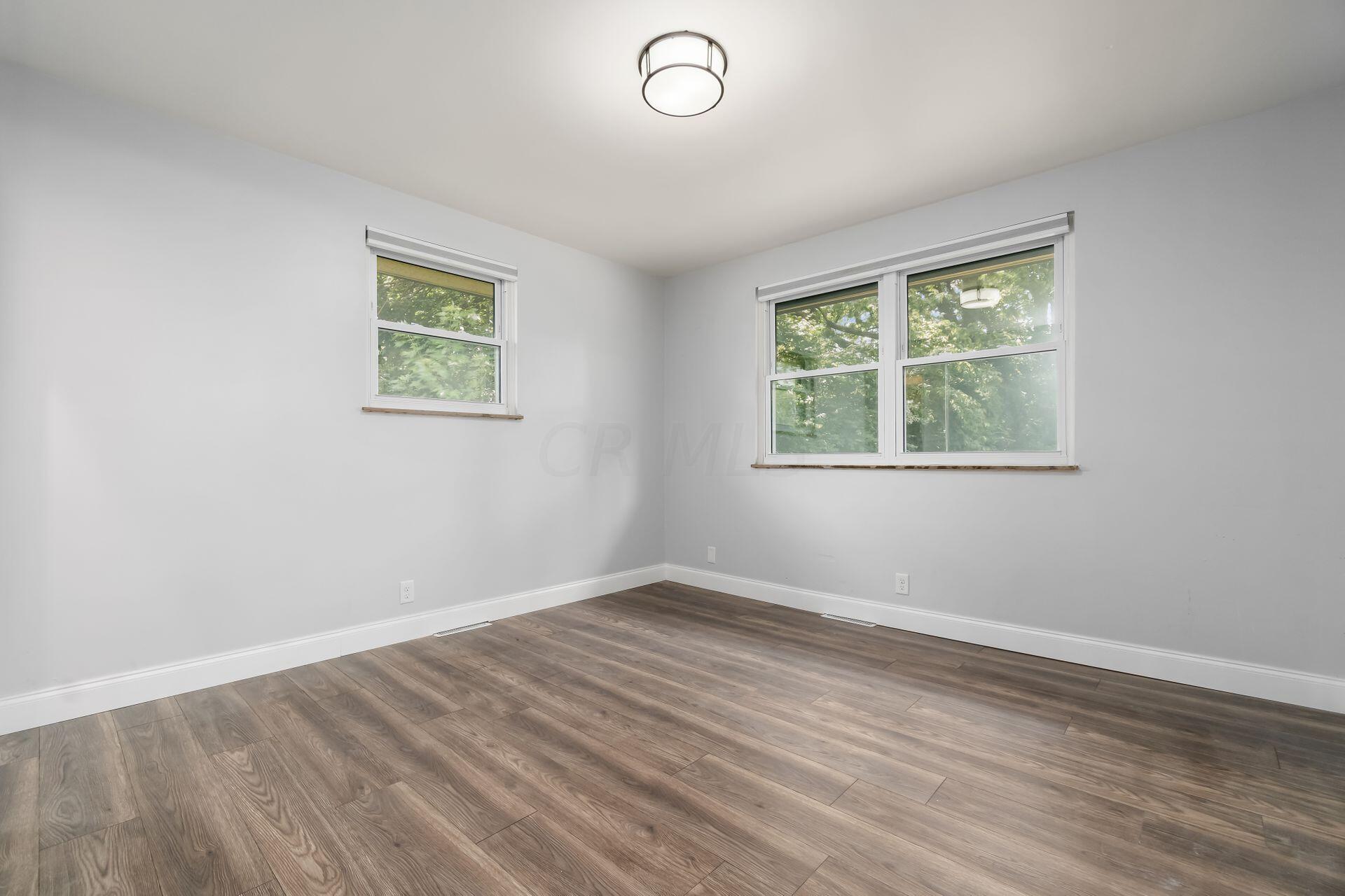 1459 South James Road Columbus, OH 43209 - Photo 32 of 43 037_S - 1459 S James Rd - 095