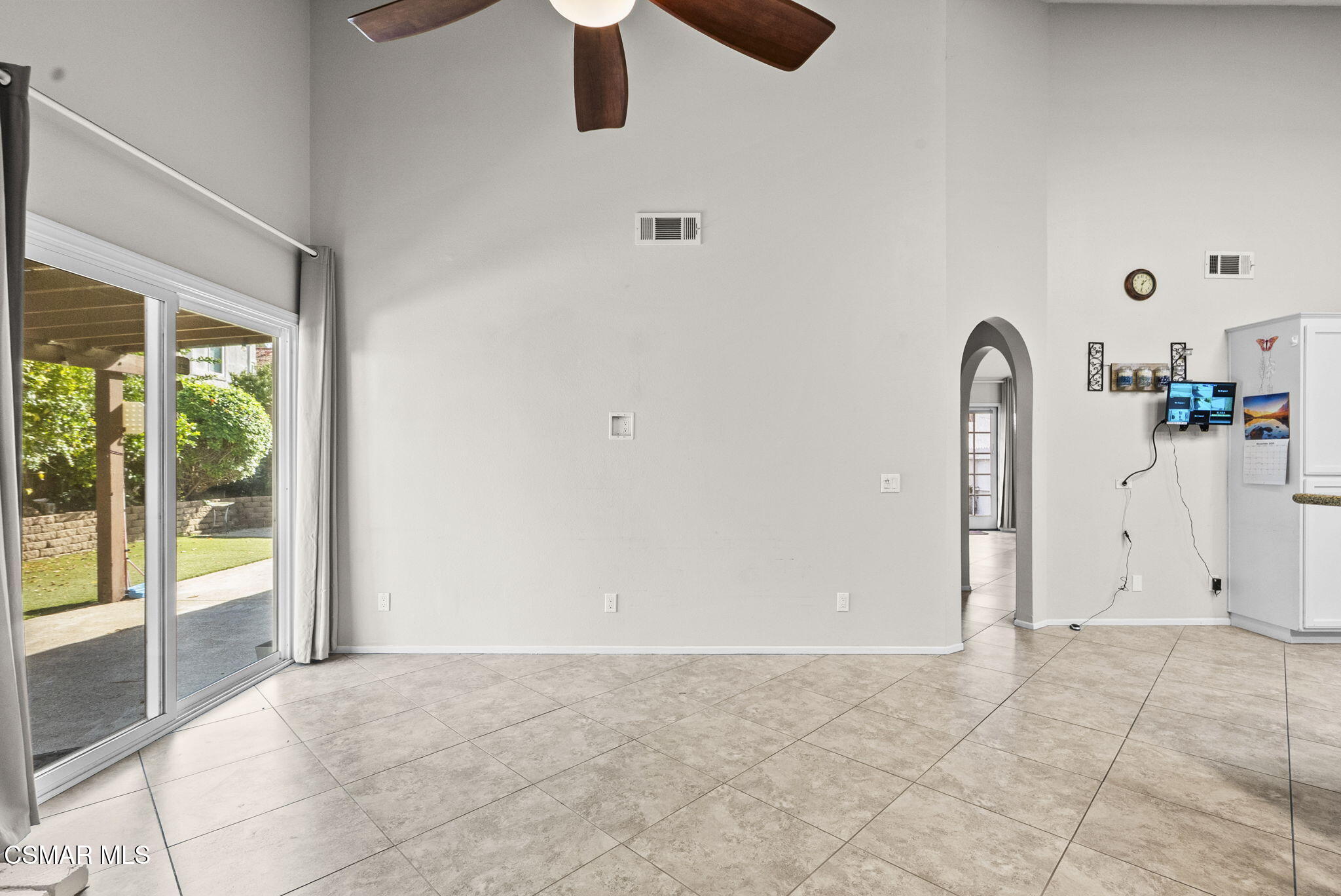 2508 Glenhurst Court Simi Valley, CA 93063 - Photo 21 of 41 a view of empty room with windows