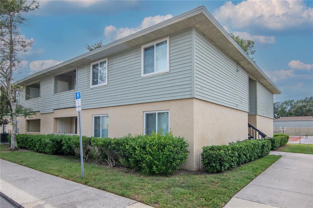 228 Berry Tree Place Brandon, FL 33510 - Photo 1 of 35