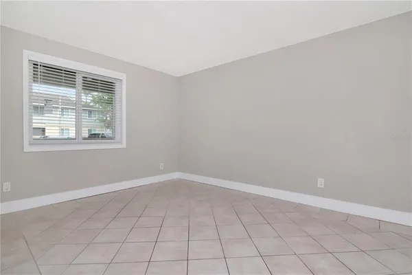 $143,900 | 228 Berry Tree Place, Brandon, FL 33510