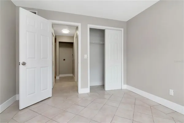 $143,900 | 228 Berry Tree Place, Brandon, FL 33510