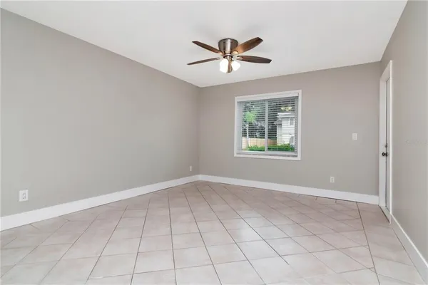 $143,900 | 228 Berry Tree Place, Brandon, FL 33510