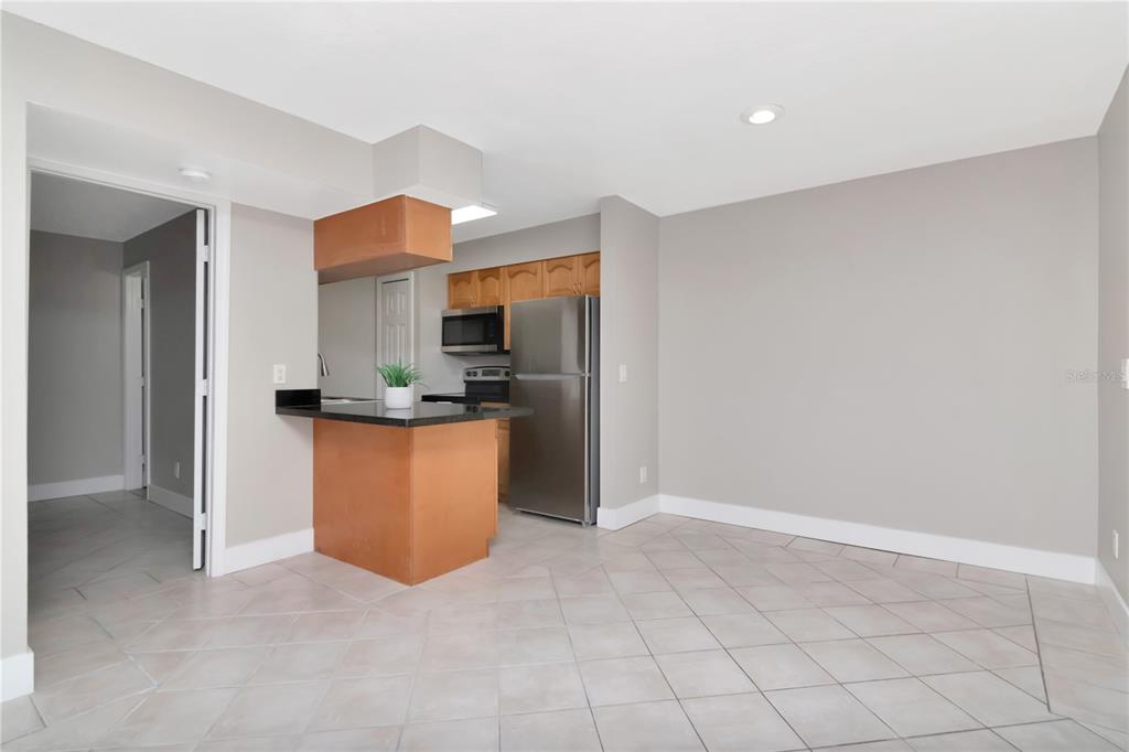 228 Berry Tree Place Brandon, FL 33510 - Photo 7 of 35