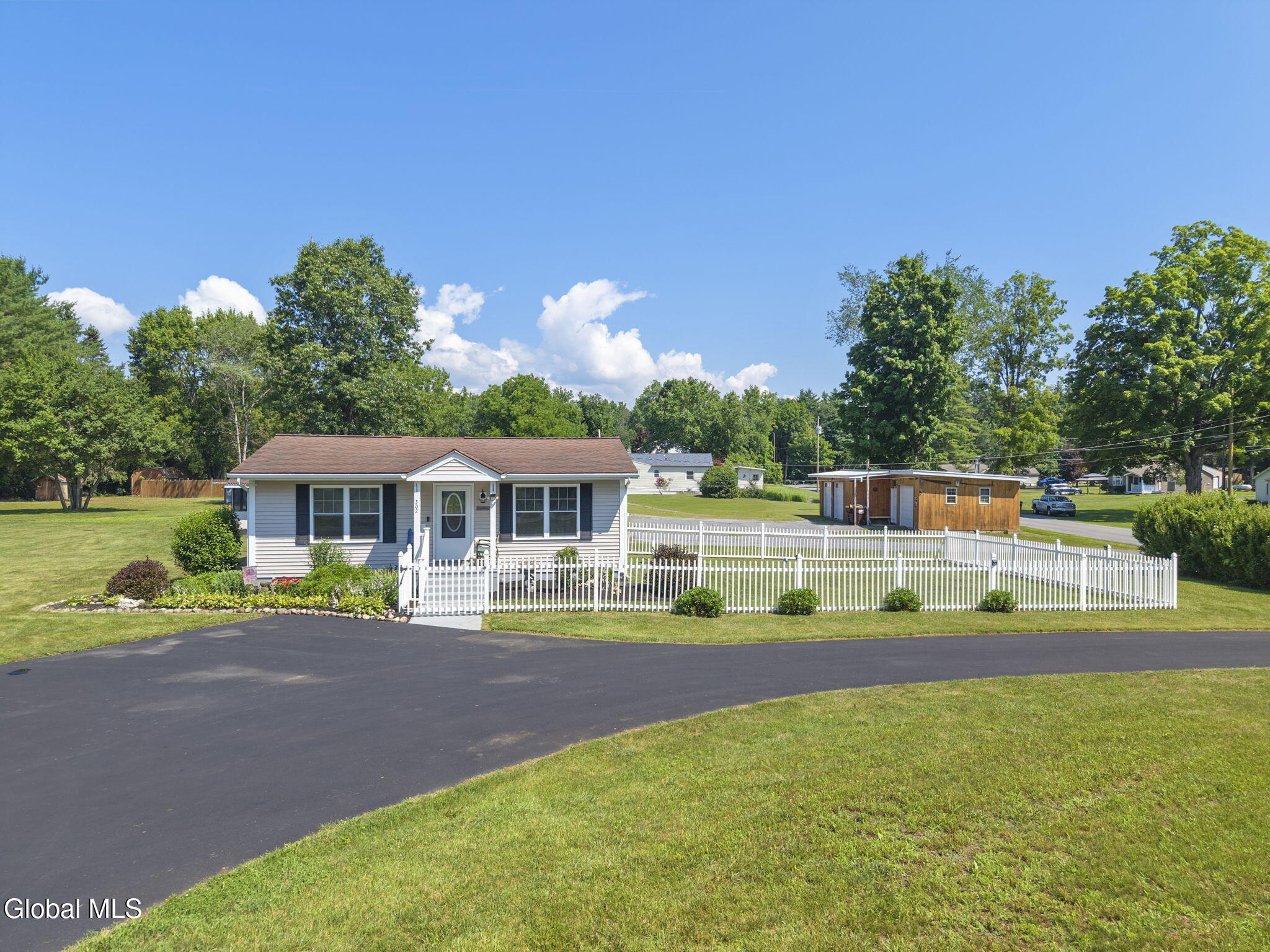 302 Atomic Project Road Milton, NY 12020 - Photo 6 of 45 5-302AtomicProjectRd_02