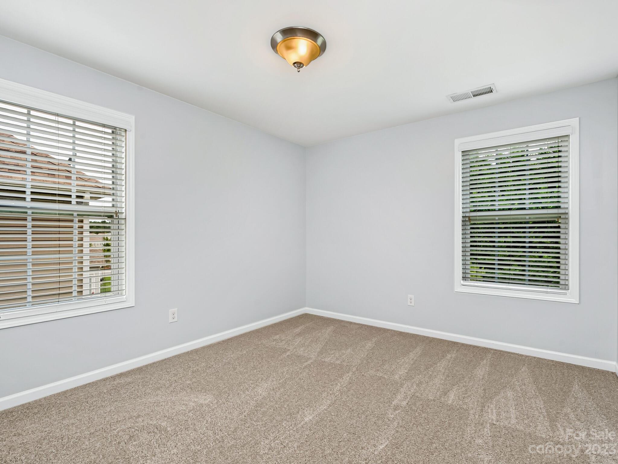 9222 Inverness Bay Road Charlotte, NC 28278 - Photo 16 of 27 Gallery Image 16