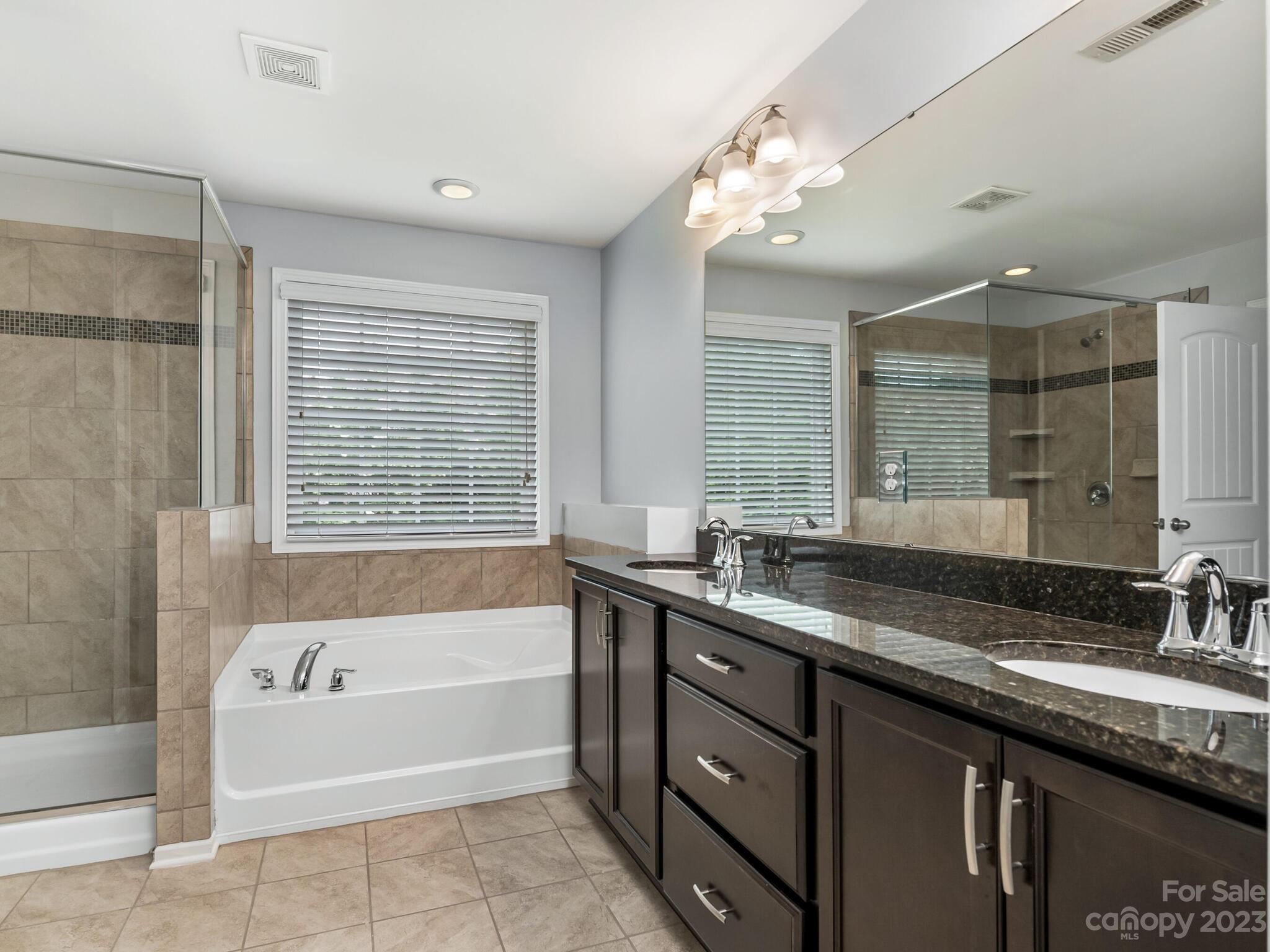 9222 Inverness Bay Road Charlotte, NC 28278 - Photo 22 of 27 Gallery Image 22