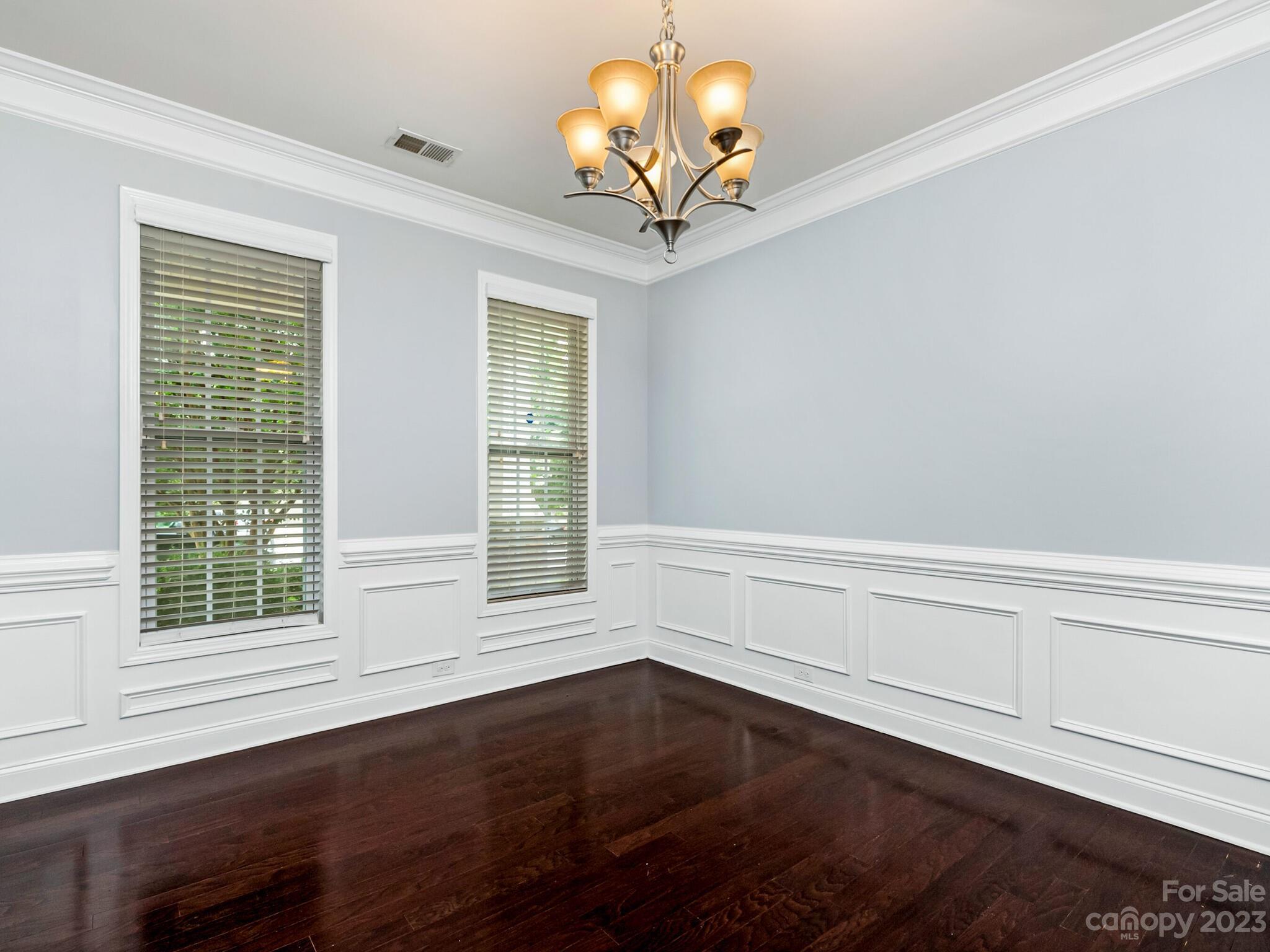 9222 Inverness Bay Road Charlotte, NC 28278 - Photo 3 of 27 Gallery Image 3