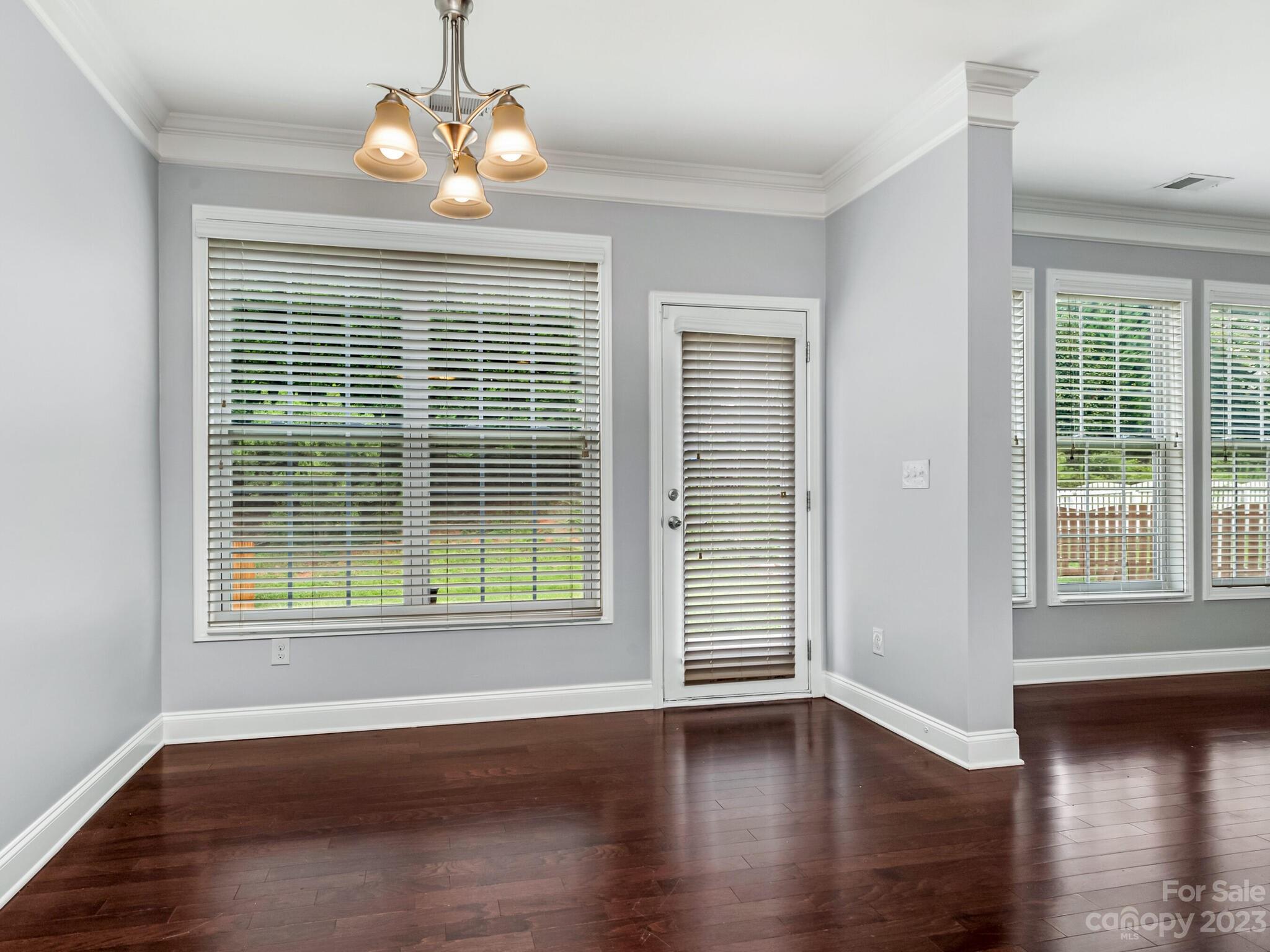 9222 Inverness Bay Road Charlotte, NC 28278 - Photo 8 of 27 Gallery Image 8