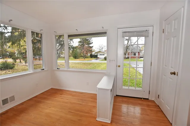 $2,100 | 300 Howland Avenue, Brighton, NY 14620