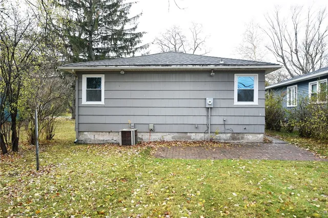 $2,100 | 300 Howland Avenue, Brighton, NY 14620