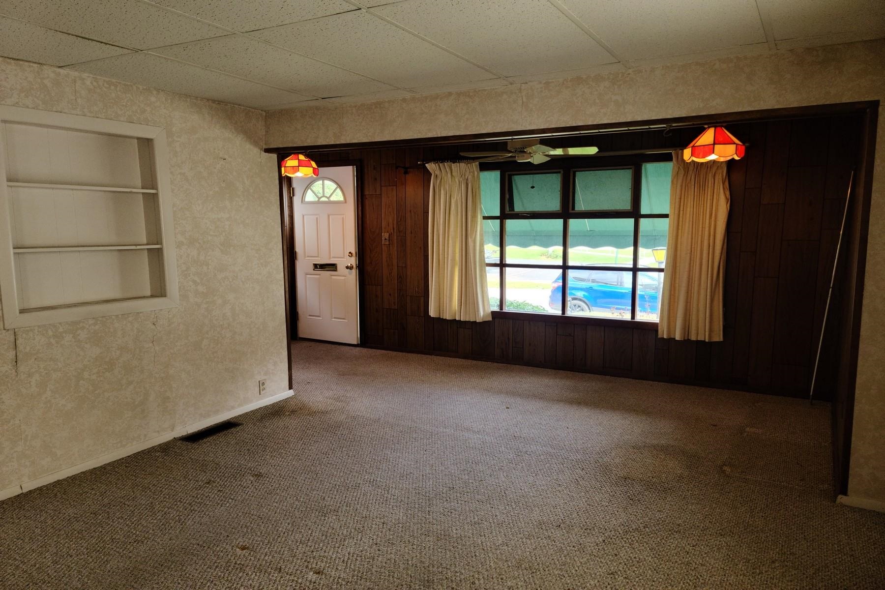 55 Baxter Street Rutland, VT 05701 - Photo 12 of 30