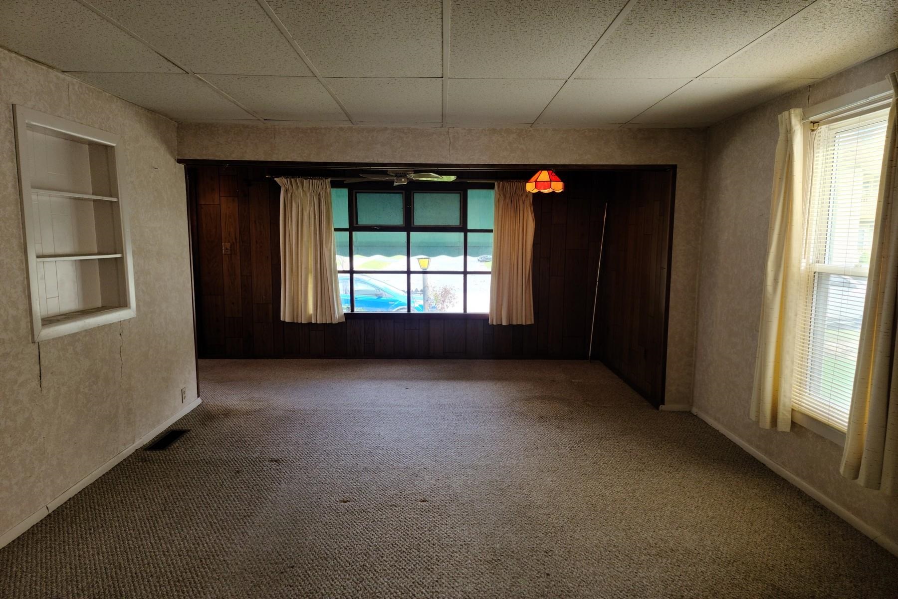 55 Baxter Street Rutland, VT 05701 - Photo 13 of 30