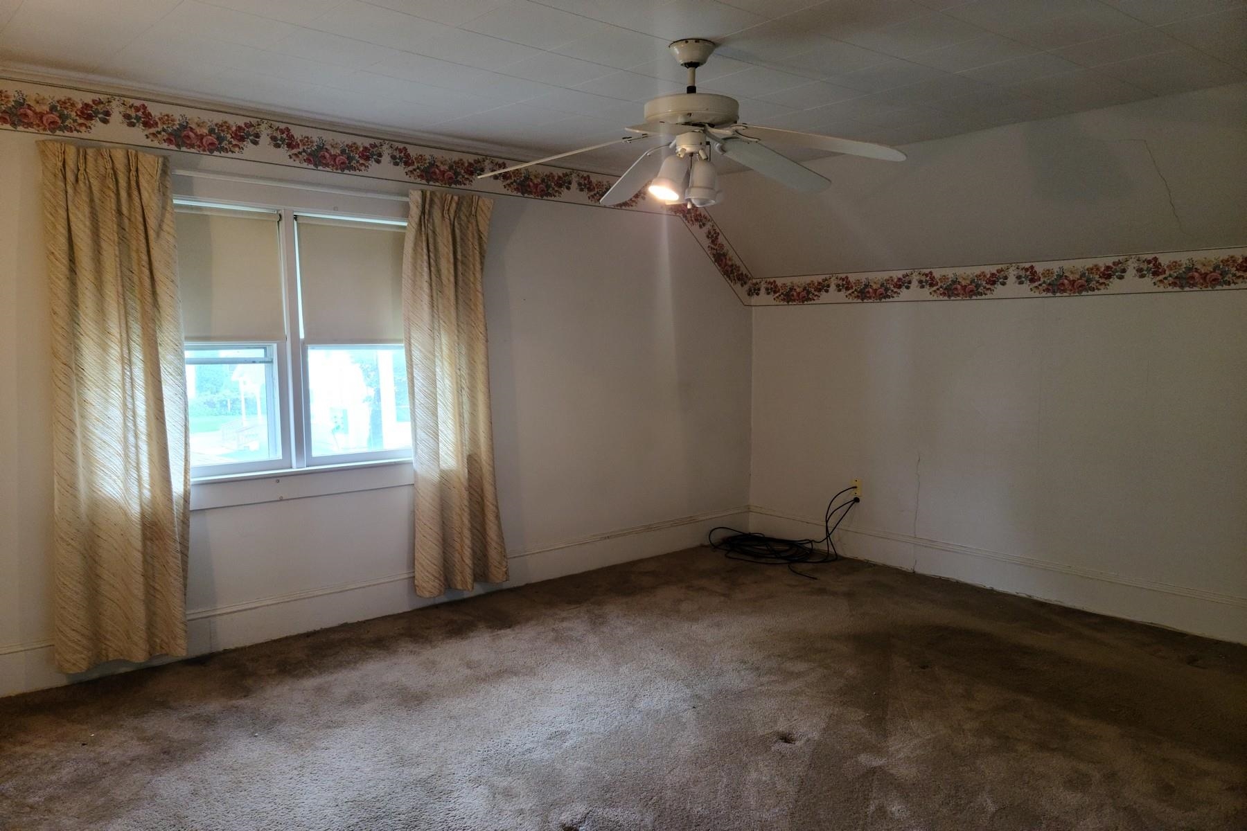 55 Baxter Street Rutland, VT 05701 - Photo 18 of 30