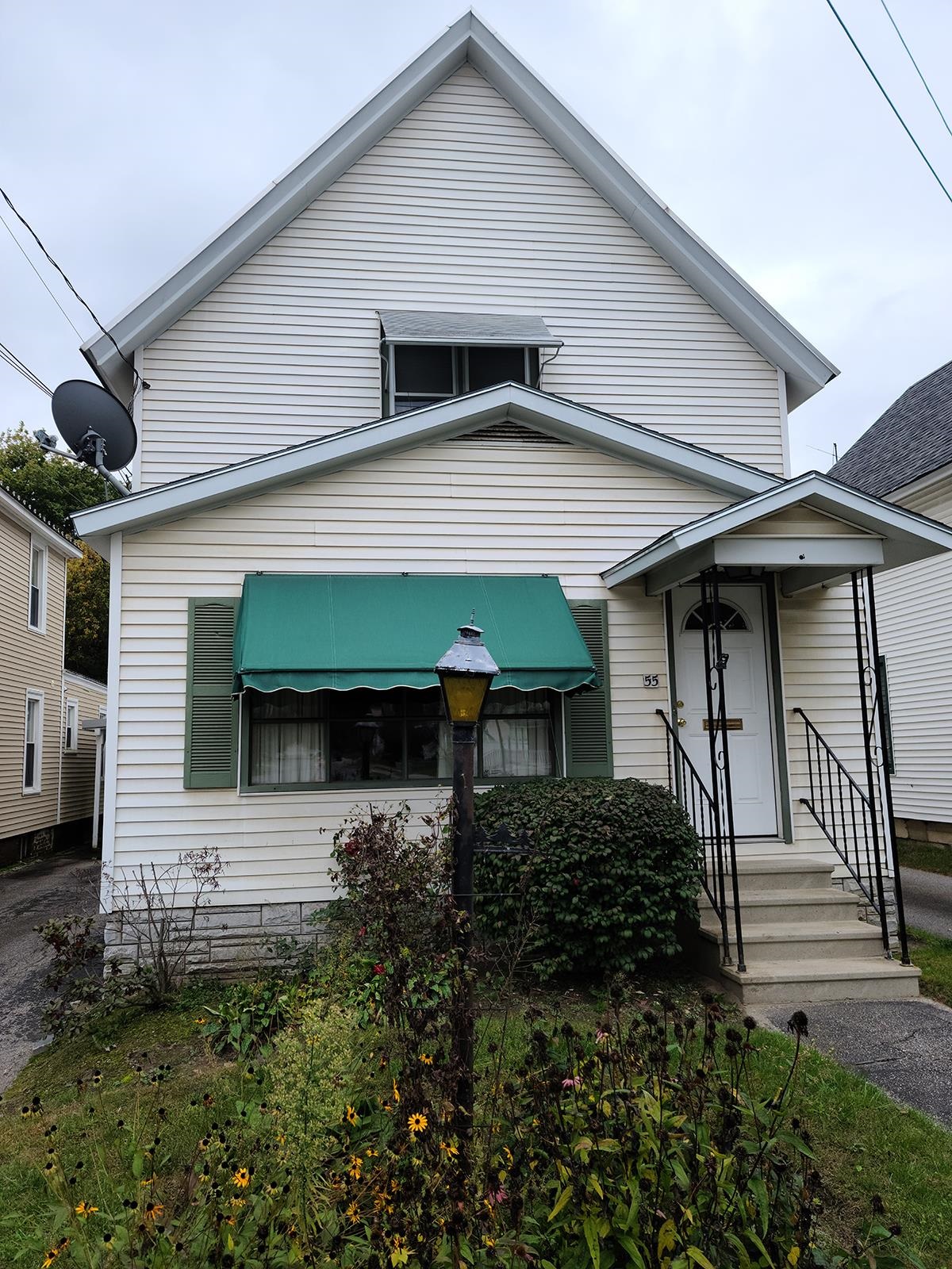 55 Baxter Street Rutland, VT 05701 - Photo 2 of 30