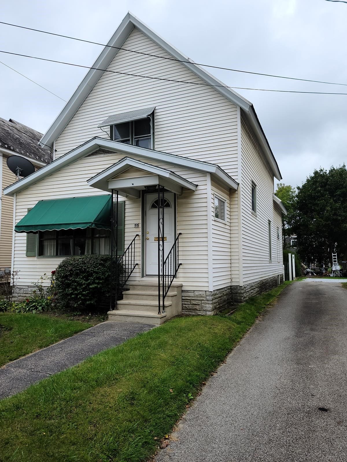 55 Baxter Street Rutland, VT 05701 - Photo 4 of 30