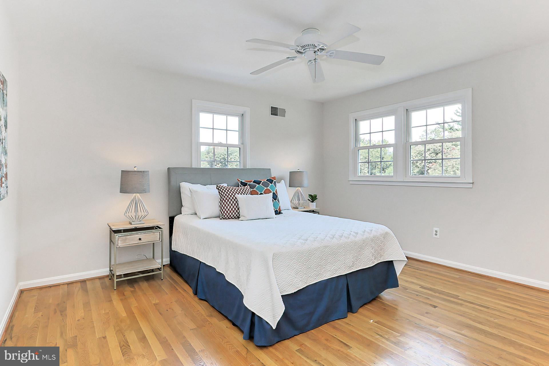 6808 Sydenstricker Road Springfield, VA 22153 - Photo 26 of 65 Spacious primary bedroom