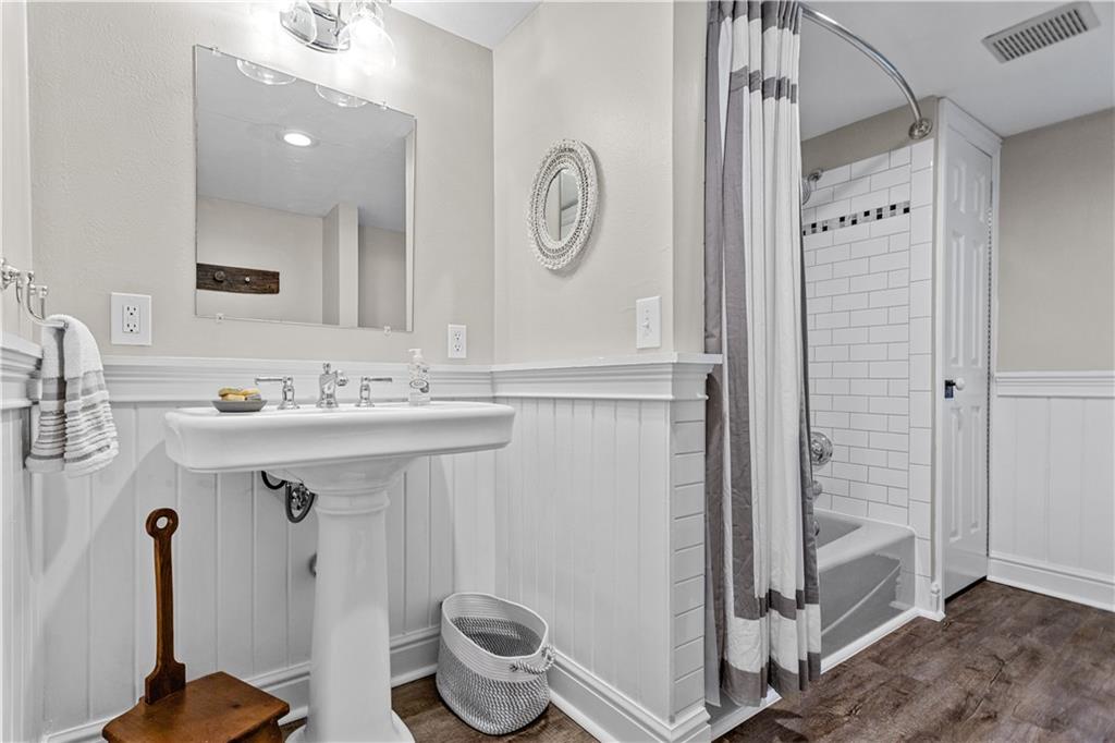 300 McCombs Road Venetia, PA 15367 - Photo 16 of 25 a bathroom with a sink a toilet and shower