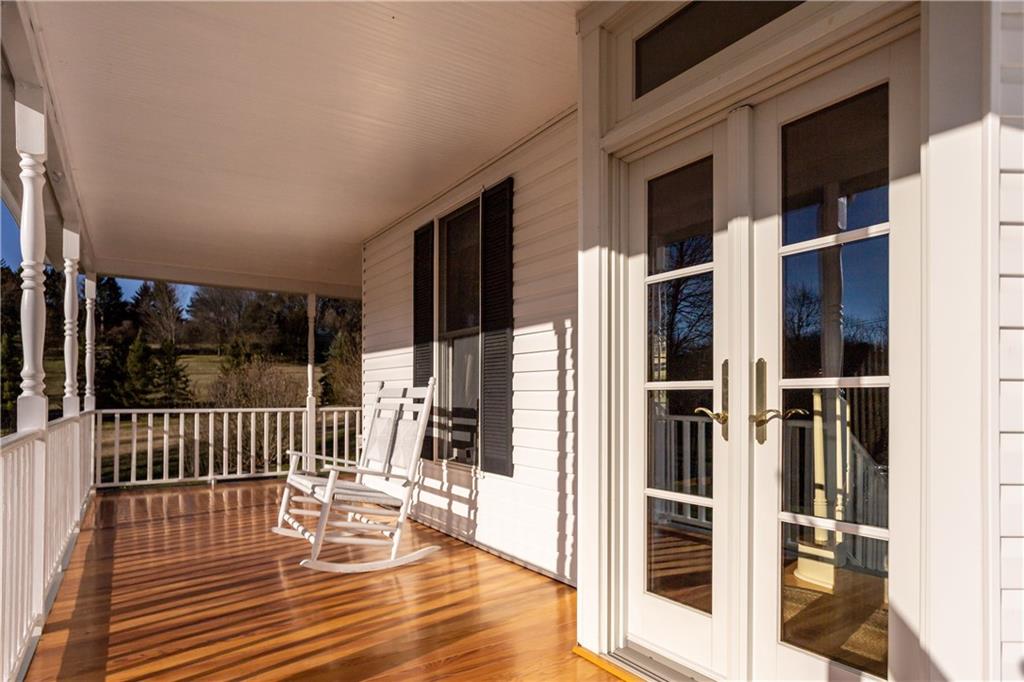 300 McCombs Road Venetia, PA 15367 - Photo 3 of 25 a view of balcony and patio
