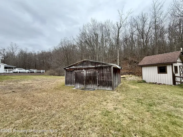 $85,000 | 952 North Main Street, Carbondale, PA 18407