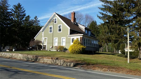 18 Wenham Road Carver, MA 02330 - Photo 6 of 8 Gallery Image 6