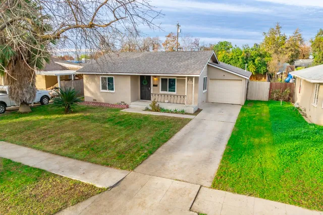 $299,900 | 1038 West Cortland Avenue, Fresno, CA 93705