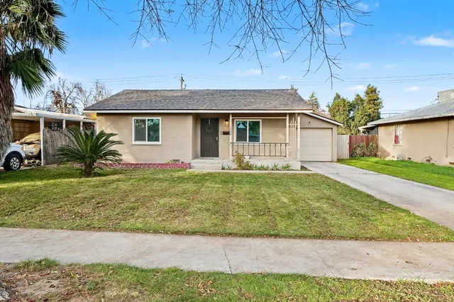 $299,900 | 1038 West Cortland Avenue, Fresno, CA 93705
