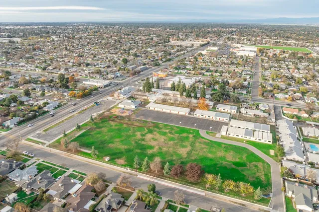 $299,900 | 1038 West Cortland Avenue, Fresno, CA 93705