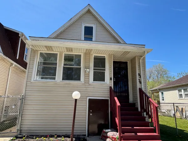 $287,777 | 9236 South Blackstone Avenue, Chicago, IL 60619