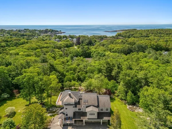 $3,250,000 | 602 Summer Street, Manchester, MA 01944