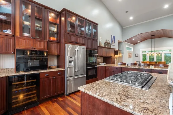 $3,250,000 | 602 Summer Street, Manchester, MA 01944