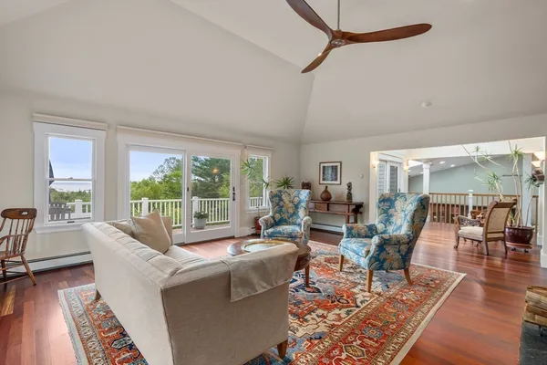 $3,250,000 | 602 Summer Street, Manchester, MA 01944