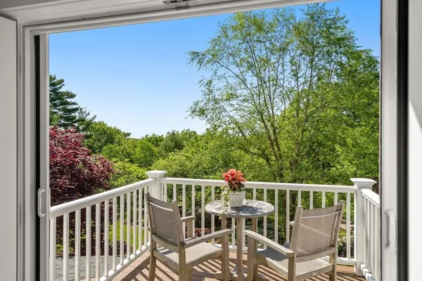 $3,250,000 | 602 Summer Street, Manchester, MA 01944