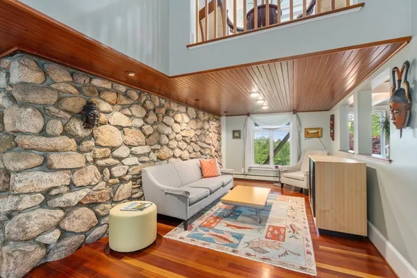 $3,250,000 | 602 Summer Street, Manchester, MA 01944