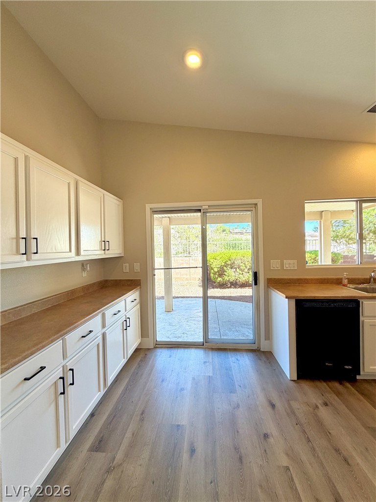 2278 Chestnut Ranch Avenue Henderson, NV 89052 - Photo 11 of 48 Gallery Image 11