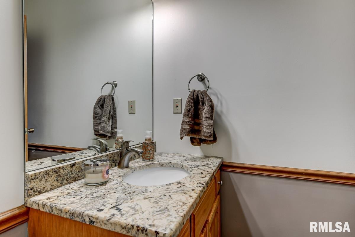 4400 Fielding Drive Springfield, IL 62711 - Photo 19 of 35