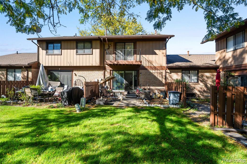 24974 Chalk Farm Road West Warren, MI 48091 - Photo 22 of 25