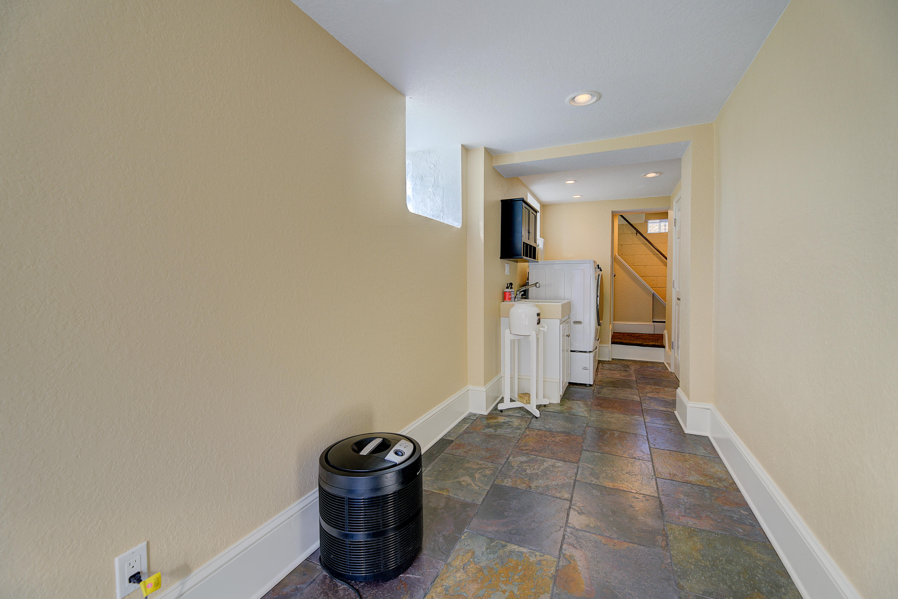 18 Highway 18 Delafield, WI 53018 - Photo 79 of 111 Lower Level/Laundry