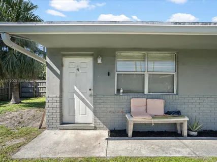 $849,000 | 118 Phippen Waiters Road, Dania Beach, FL 33004