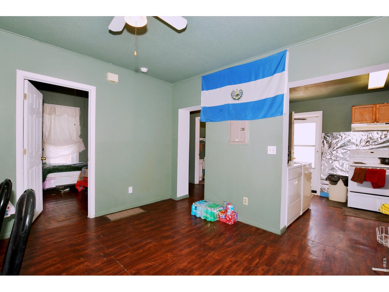 913 4th Street Greeley, CO 80631 - Photo 10 of 38