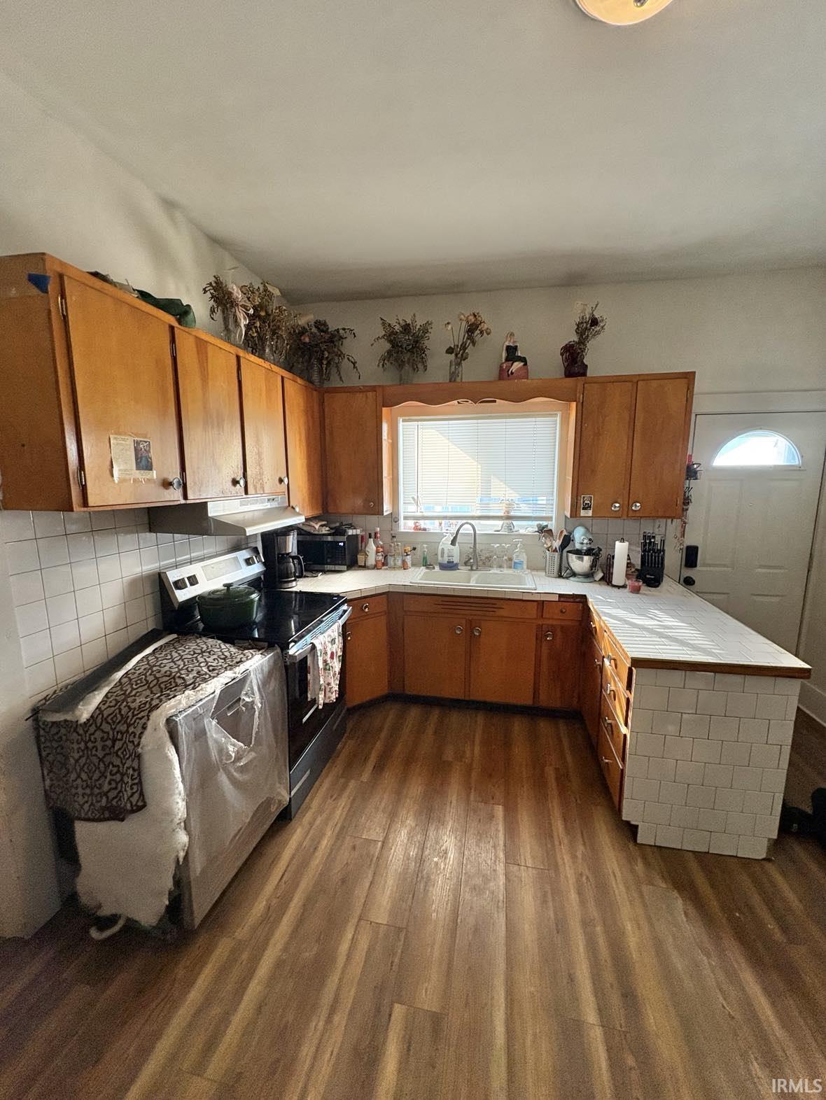 607 West Jefferson Street Decatur, IN 46733 - Photo 12 of 36