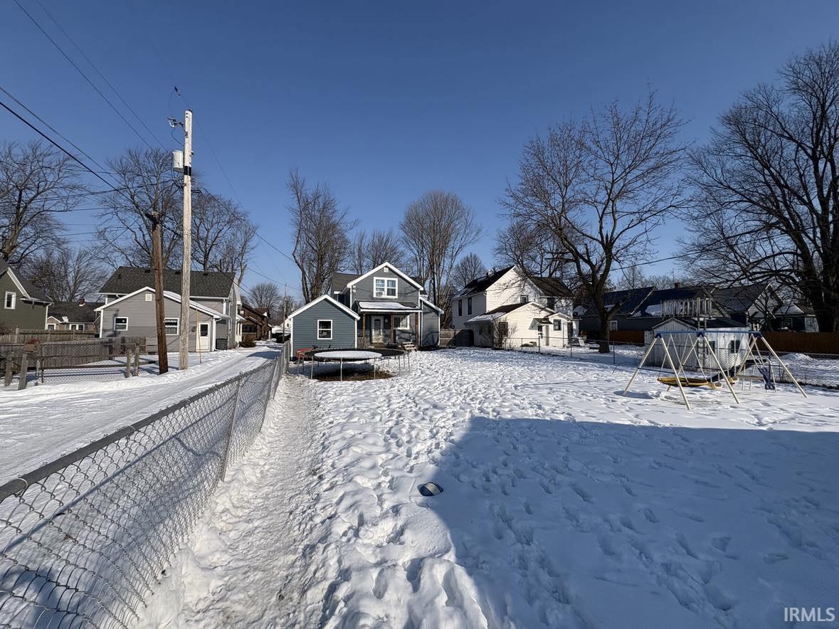 607 West Jefferson Street Decatur, IN 46733 - Photo 8 of 36