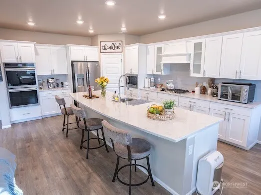 $678,500 | 17622 Crossing Drive East, Puyallup, WA 98374