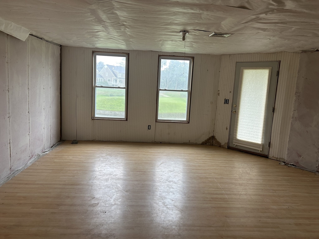 32 Bay Pointe Drive, Unit 32 Wareham, MA 02532 - Photo 30 of 32