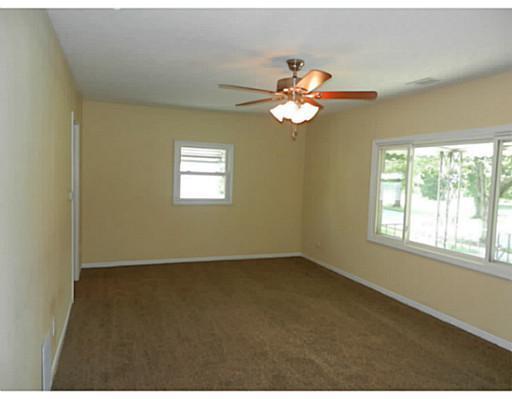 2211 Harshman Boulevard Springfield, OH 45504 - Photo 8 of 14