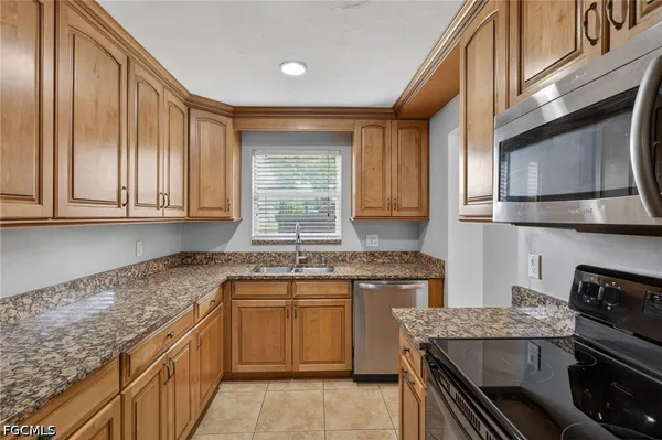 $334,900 | 2436 Ephraim Avenue, Fort Myers, FL 33907