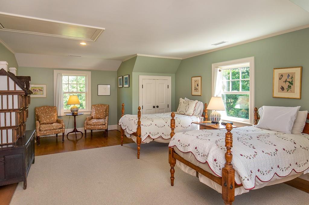 10 Smiths Point Road Manchester, MA 01944 - Photo 18 of 25