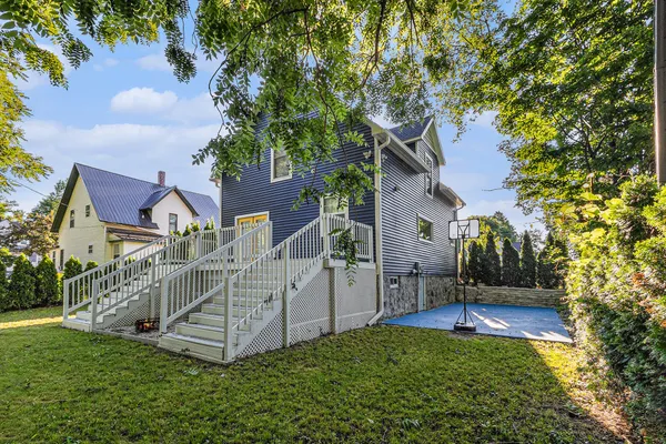 $264,000 | 607 South State Street, Hart, MI 49420