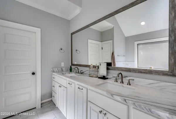 $398,000 | 1006 Kensington Drive, Flowood, MS 39232