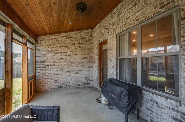 $398,000 | 1006 Kensington Drive, Flowood, MS 39232
